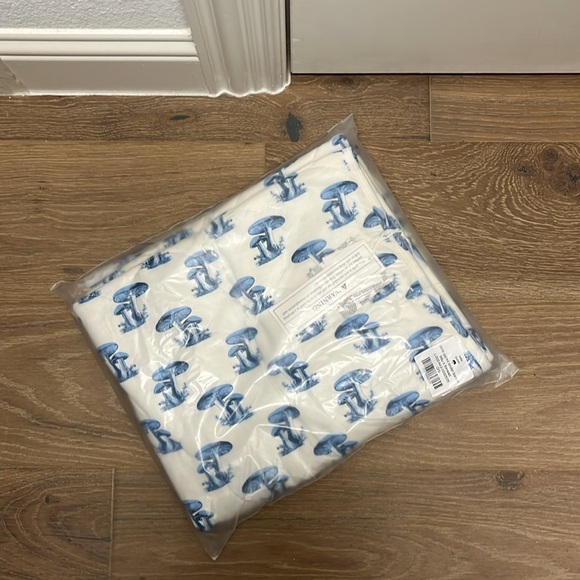 Kate Quinn Blue Forest Mushroom Quilt - Picture 4 of 6